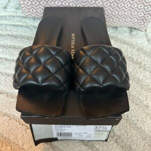 Bottega Veneta Black Quilted Sandals